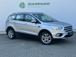2017 Ford Kuga II Рестайлинг, серебристый, 1800000 рублей, вид 3