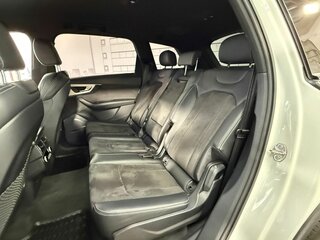 2018 Audi Q7 II (4M), белый, 4450000 рублей, вид 3