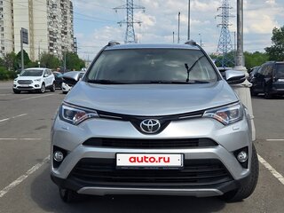 2019 Toyota RAV4 IV (XA40) Рестайлинг, серебристый, 2200000 рублей, вид 3
