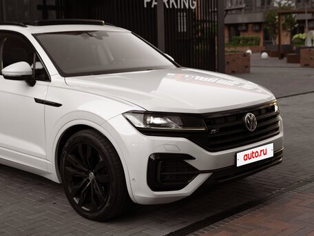 2019 Volkswagen Touareg III, белый, 6150000 рублей, вид 5