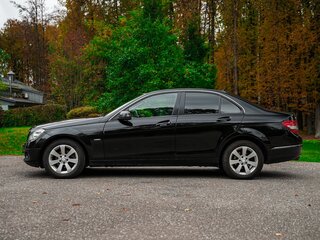 2009 Mercedes-Benz C-Класс 180 7G-TRONIC PLUS III (W204), чёрный, 750000 рублей, вид 4