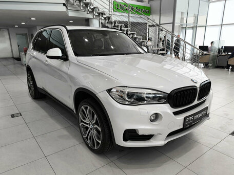 2015 BMW X5 25d III (F15), белый, 2450000 рублей, вид 3
