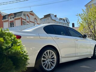 2011 BMW 5 серии 525d xDrive VI (F10/F11/F07), белый, 1940000 рублей, вид 3