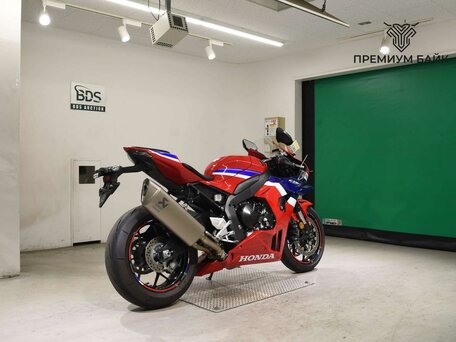 2025 Honda CBR 1000 RR/RA Fireblade, красный, 2399000 рублей, вид 5