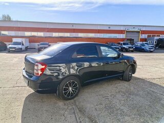 2014 Chevrolet Cobalt II, чёрный, 450000 рублей, вид 4