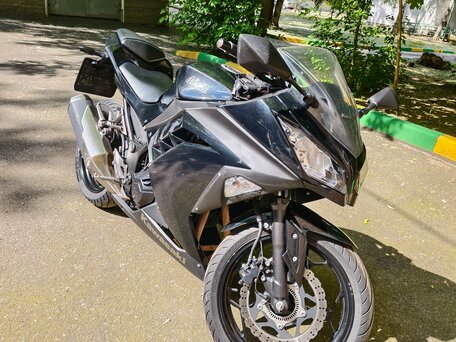 2013 Kawasaki Ninja 300, чёрный, 400000 рублей, вид 5
