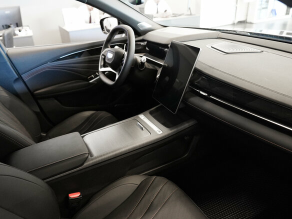 2026 Geely Preface I, серый, 3434990 рублей - вид 12