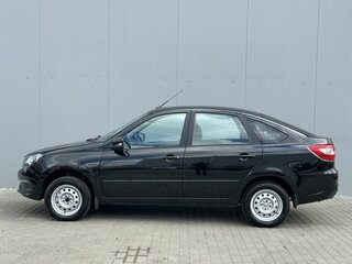 2026 Lada (ВАЗ) Granta I Рестайлинг, чёрный, 1017000 рублей, вид 2