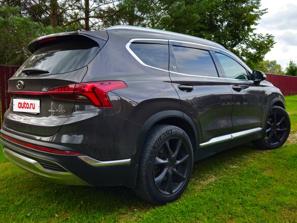 2021 Hyundai Santa Fe IV Рестайлинг, коричневый, 3450000 рублей - вид 5
