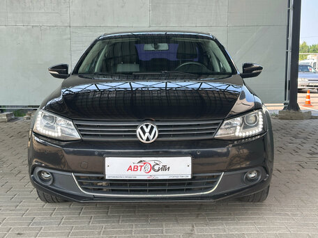 Volkswagen Jetta VI