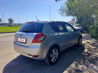 2010 Kia Ceed I Рестайлинг, серебристый, 530000 рублей, вид 3