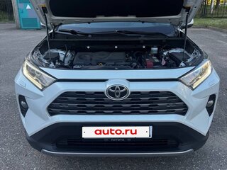2021 Toyota RAV4 V (XA50), белый, 3500000 рублей, вид 3