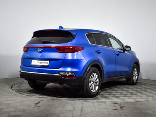 2019 Kia Sportage IV Рестайлинг, синий, 1550000 рублей, вид 5
