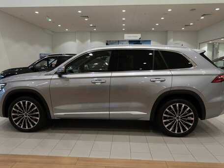 2026 Geely Monjaro I, серебристый, 4954990 рублей, вид 3