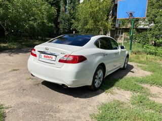 2010 Infiniti M37 IV, белый, 1390000 рублей, вид 4