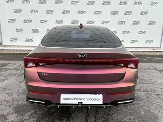 2021 Kia K5 III, серый, 2150000 рублей, вид 5