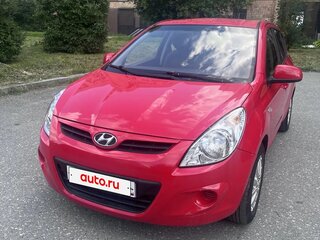 2010 Hyundai i20 I, красный, 550000 рублей, вид 2