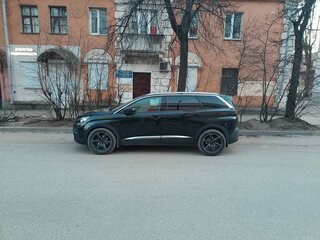 2018 Peugeot 5008 II, чёрный, 1950000 рублей, вид 1