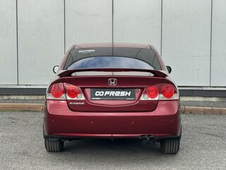 2007 Honda Civic VIII, красный, 749999 рублей, вид 4
