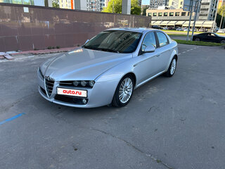 2009 Alfa Romeo 159, серебристый, 800000 рублей, вид 1