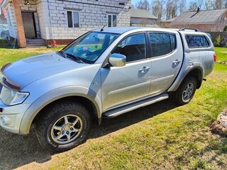 2012 Mitsubishi L200 IV, серый, 1400000 рублей, вид 2