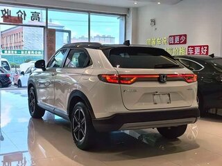 2023 Honda Vezel II, белый, 1610333 рублей, вид 4