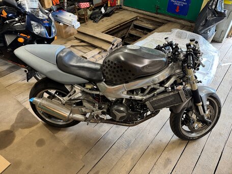 1998 Honda VTR 1000, серый, 300000 рублей, вид 2