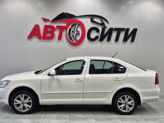 2012 Skoda Octavia II (A5) Рестайлинг, белый, 850000 рублей, вид 4
