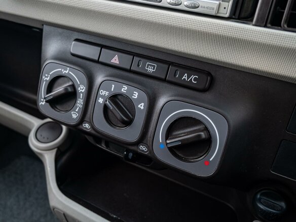 2012 Toyota Passo II (C30), чёрный, 729000 рублей - вид 12