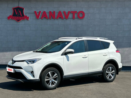 Toyota RAV4 IV (XA40) Рестайлинг