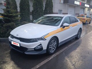2021 Kia K5 III, белый, 1970000 рублей, вид 1