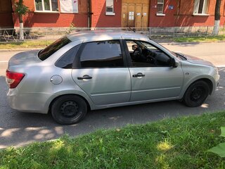 2015 Lada (ВАЗ) Granta I, серебристый, 299000 рублей, вид 3