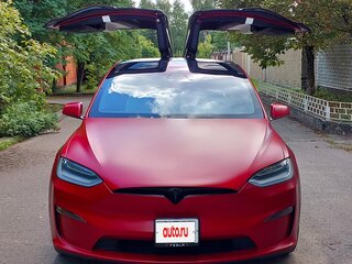 2021 Tesla Model X Long Range I Рестайлинг, красный, 7900000 рублей, вид 2