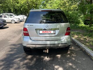 2005 Mercedes-Benz M-Класс 320 II (W164), серебристый, 1200000 рублей, вид 5