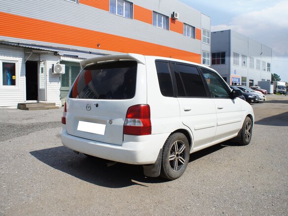 2001 Mazda Demio I (DW), белый, 149000 рублей - вид 5