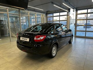 2026 Lada (ВАЗ) Granta I Рестайлинг, чёрный, 1140000 рублей, вид 5