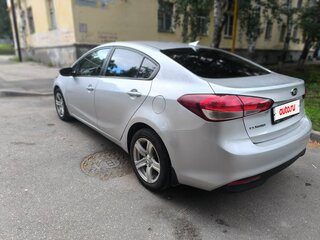 2017 Kia Cerato III Рестайлинг (Classic), серебристый, 1099000 рублей, вид 4