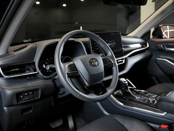 2026 Toyota Highlander IV (XU70), чёрный, 5750000 рублей - вид 7