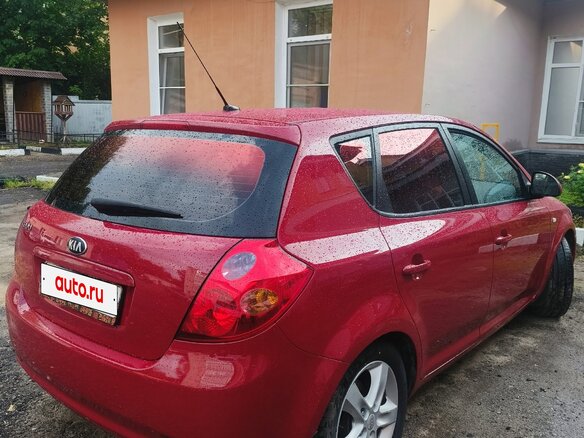 2008 Kia Ceed I, красный, 650000 рублей - вид 4