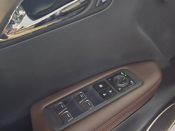 2022 Lexus RX 300 IV Рестайлинг, чёрный - вид 6