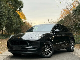 2023 Porsche Macan I Рестайлинг 2, чёрный, 6800000 рублей, вид 1