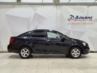 2012 Chevrolet Aveo II, чёрный, 465000 рублей, вид 2