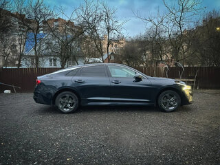 2021 Kia K5 III, синий, 2200000 рублей, вид 3
