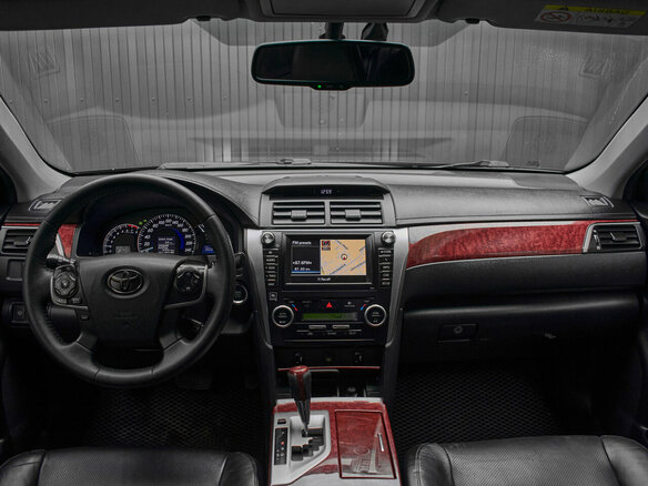 2013 Toyota Camry VII (XV50), чёрный, 1720000 рублей - вид 11