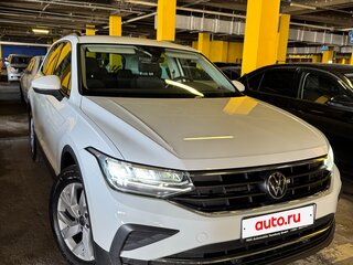 2021 Volkswagen Tiguan II Рестайлинг, белый, 2700000 рублей, вид 3