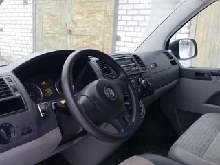 2010 Volkswagen Transporter Long T5 Рестайлинг, белый, 1500000 рублей, вид 2