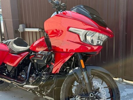 2025 Harley-Davidson CVO Road Glide ST, красный, 5400000 рублей, вид 1