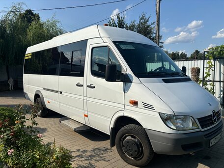 2016 Mercedes-Benz Sprinter Classic, белый, 4000000 рублей, вид 2
