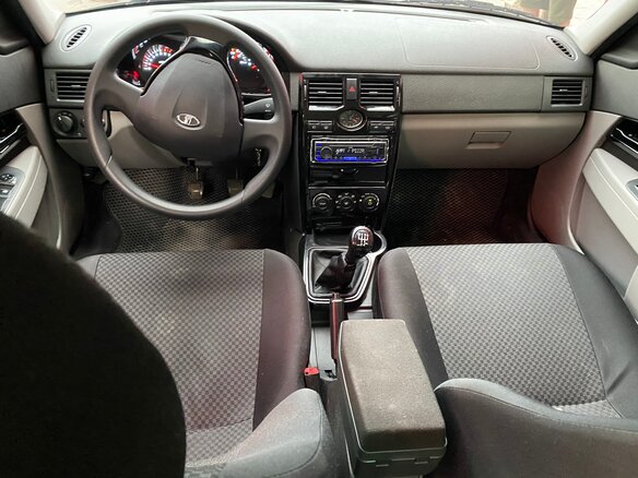2011 Lada (ВАЗ) Priora I, серый, 515000 рублей - вид 6
