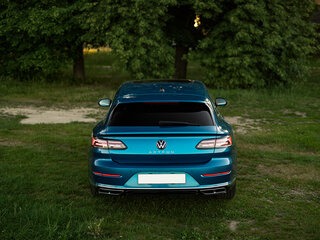 2022 Volkswagen Arteon I Рестайлинг, синий, 2800000 рублей, вид 4
